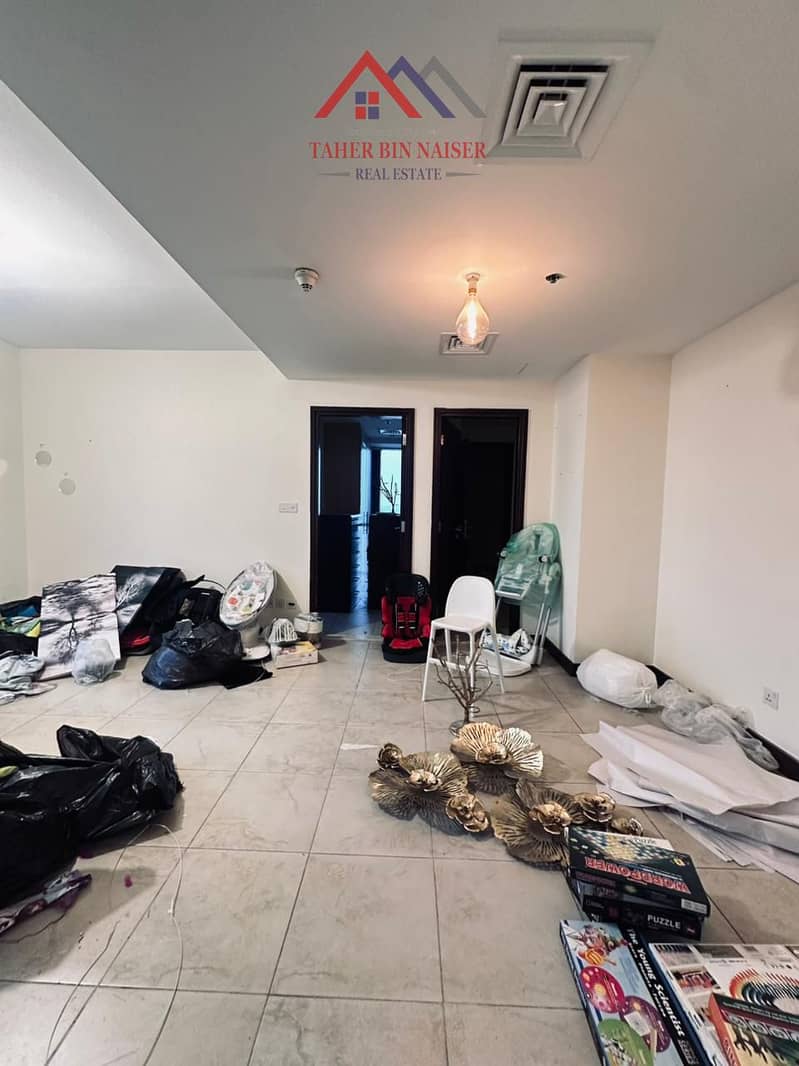 HUGE SIZE BRIGHT VIEW 3BEDROOM AVAILABLE FOR RENT