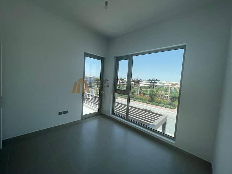 Single-Family 3+1 Home | Park View | Camelia 2