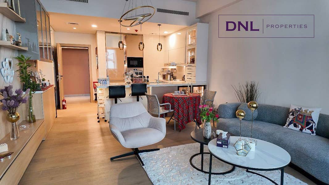 Stylish Apartment | Huge Terrace | Fully Upgraded