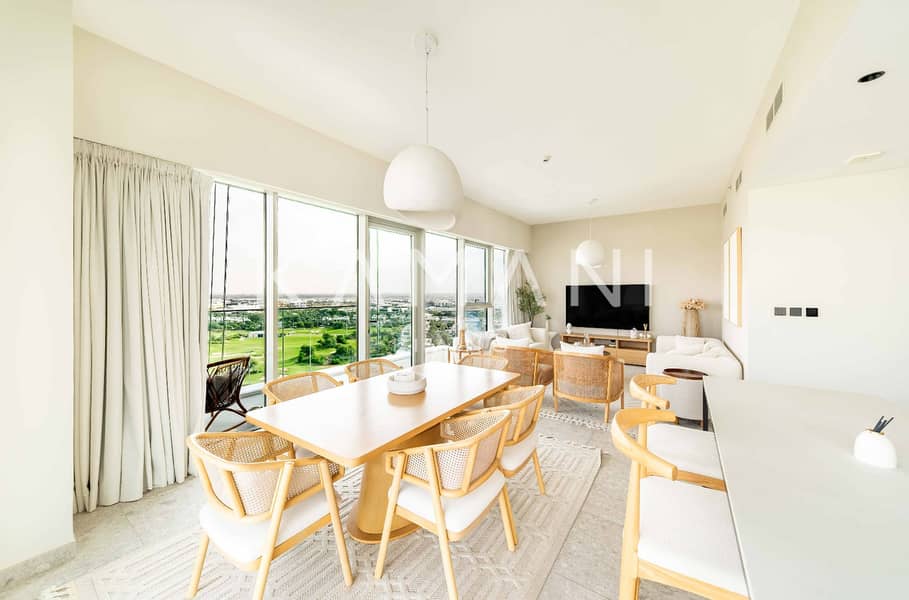 Luxurious | Spacious Layout | Vacant