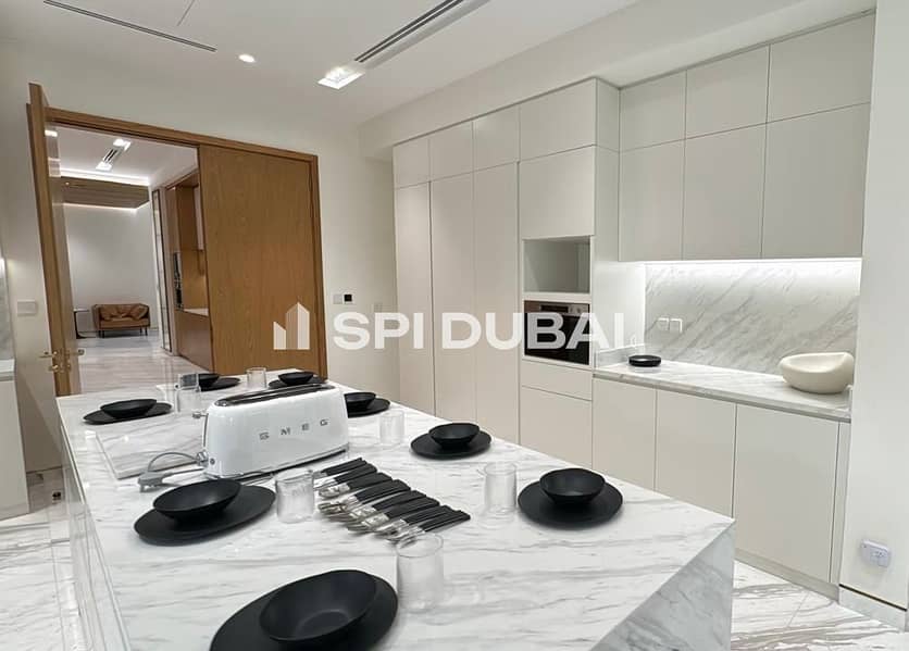 Exclusive 5BR Villa | First Lagoon Line | Q2 2026