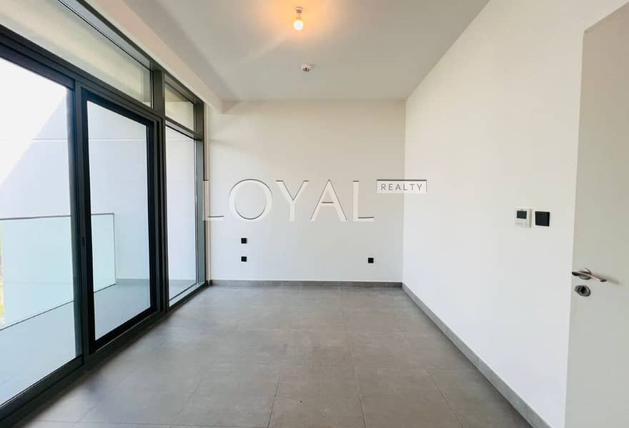 Spacious 3BR | Near To Amenities | Ready to Move - Image 9