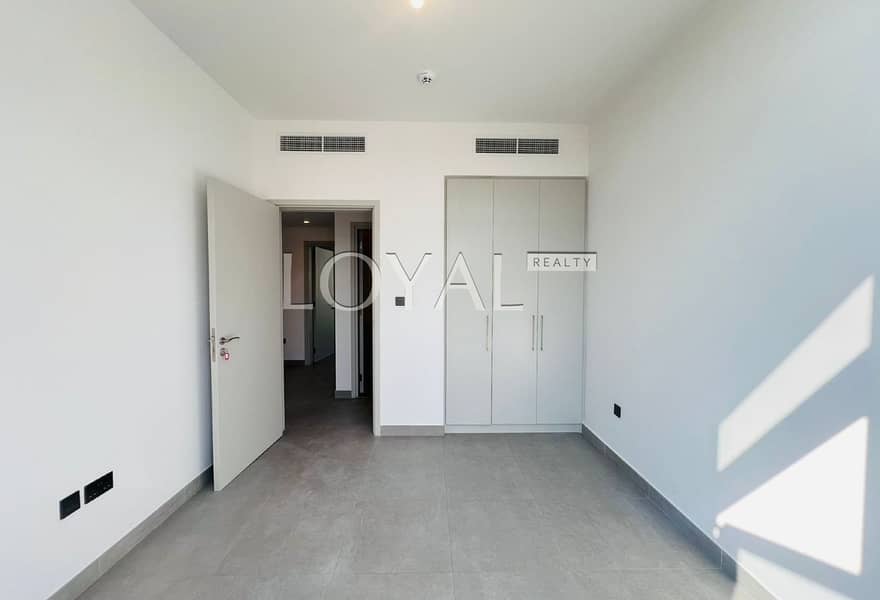 Spacious 3BR | Near To Amenities | Ready to Move - Image 12