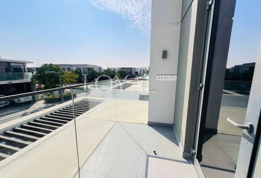 Spacious 3BR | Near To Amenities | Ready to Move - Image 13