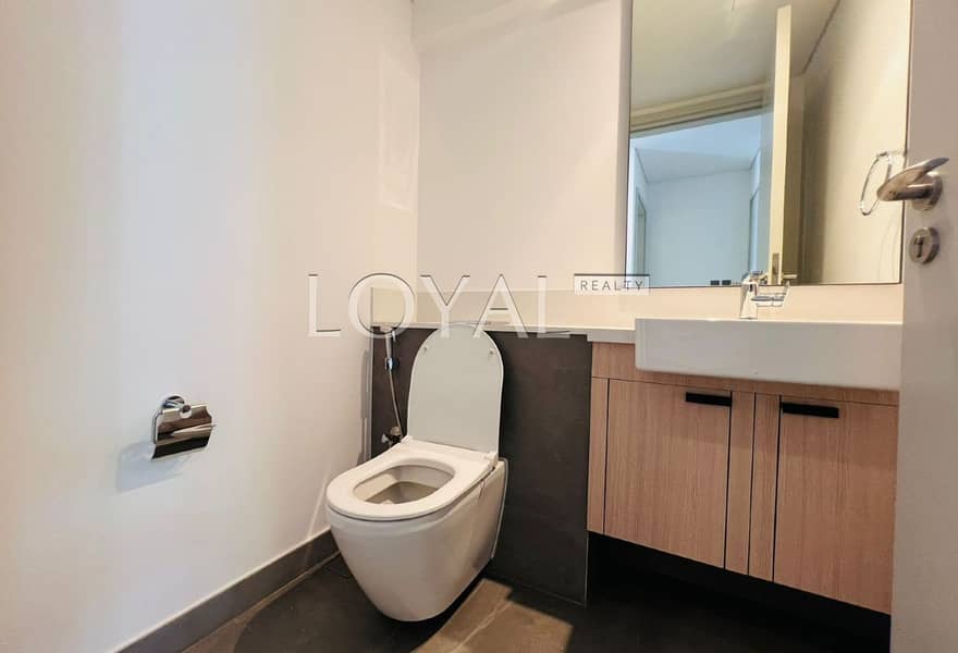 Spacious 3BR | Near To Amenities | Ready to Move - Image 18