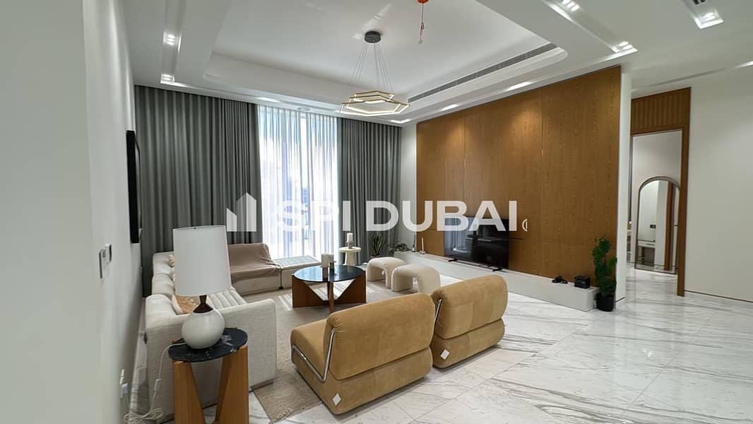 Exclusive 5BR Villa | First Lagoon Line | Q2 2026 - Image 18