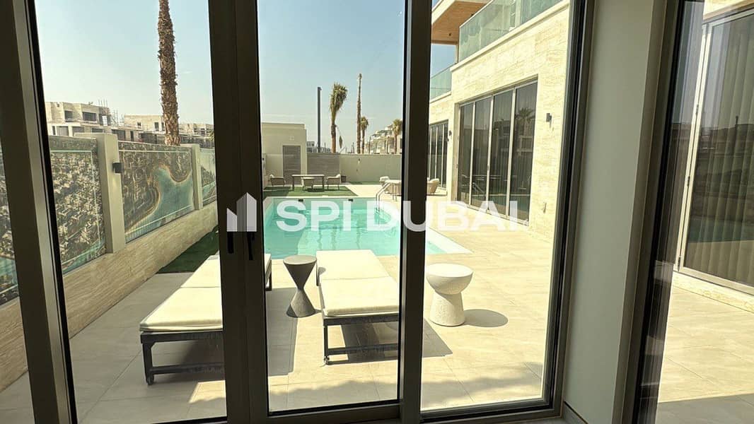 Exclusive 5BR Villa | First Lagoon Line | Q2 2026 - Image 29