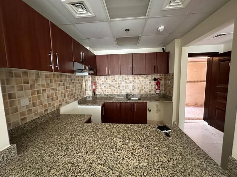 Unfurnished Apartment | Prime Location |Best Price