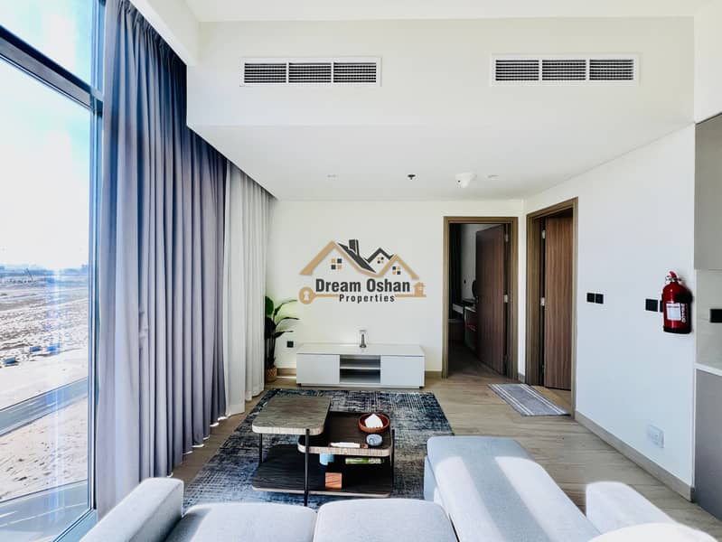 Corner Unit - Higher Floor | Sunny And Airy