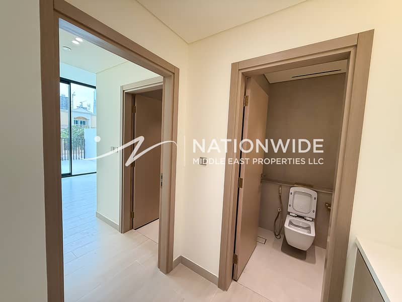 Exclusive Deal | Handover Soon | Prime Location - Image 17