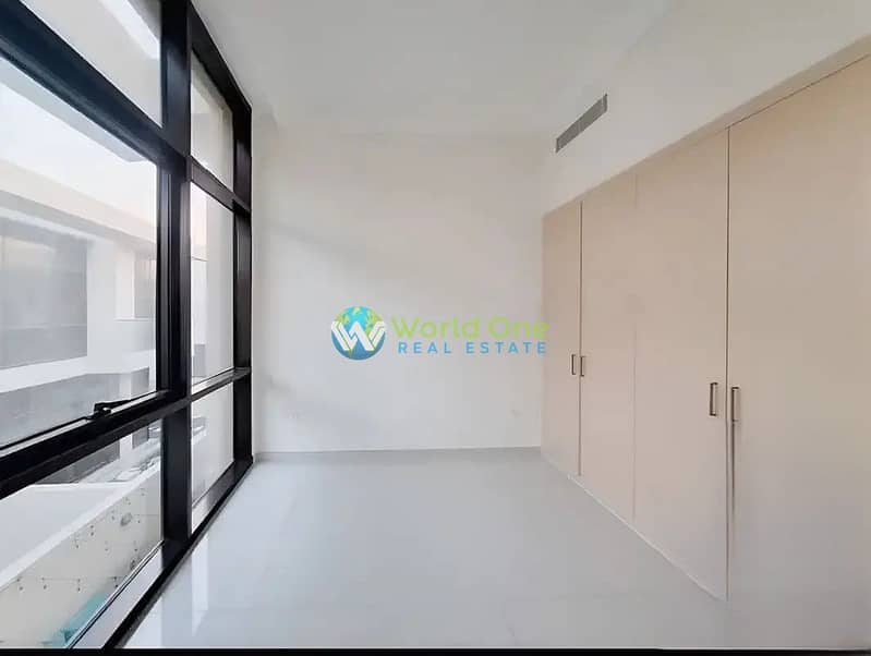 Exclusive 3BR+Maid | Prime Location | Amazing Community - Image 11