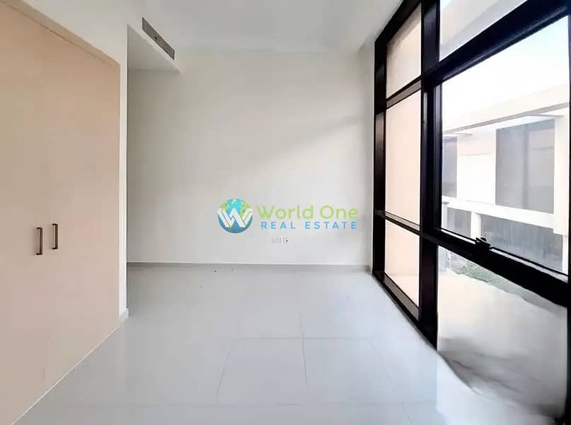 Exclusive 3BR+Maid | Prime Location | Amazing Community - Image 13