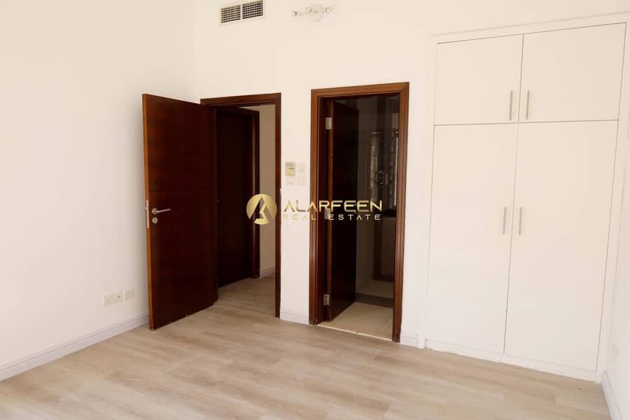 Park View | Spacious Unit | Fitted Kitchen - Image 6