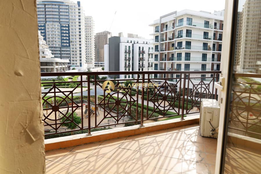 Park View | Spacious Unit | Fitted Kitchen - Image 16