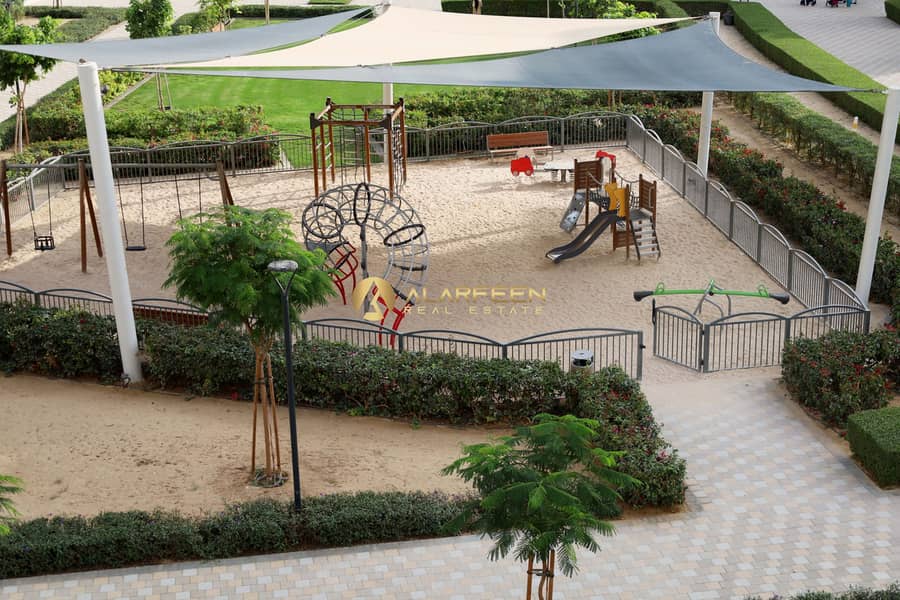 Park View | Spacious Unit | Fitted Kitchen - Image 19