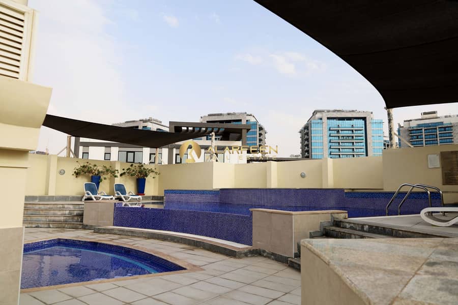 Park View | Spacious Unit | Fitted Kitchen - Image 23