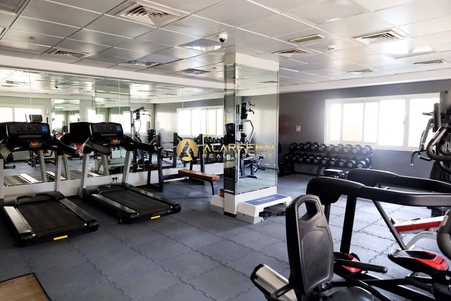 Park View | Spacious Unit | Fitted Kitchen - Image 24