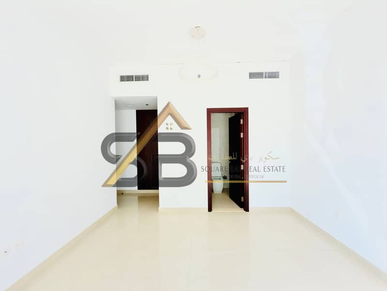Elegant 2BHK With big Terrace|All Amenities| Near to Emirates Metro| - Image 9