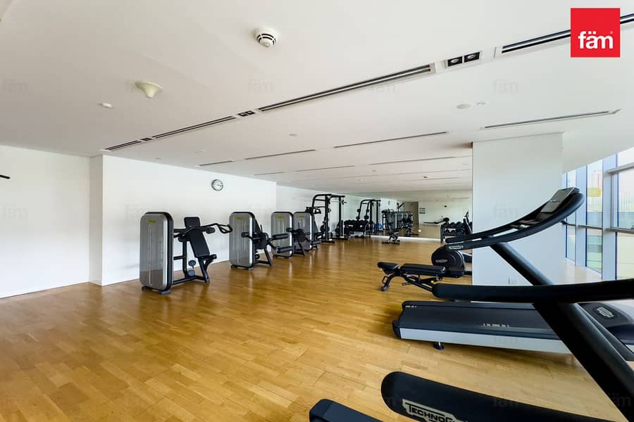 Spacious Apartment | Luxury Living | High Floor - Image 22