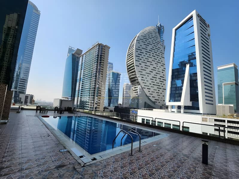 SPACIOUS | PRIME LOCATION | READY TO MOVE