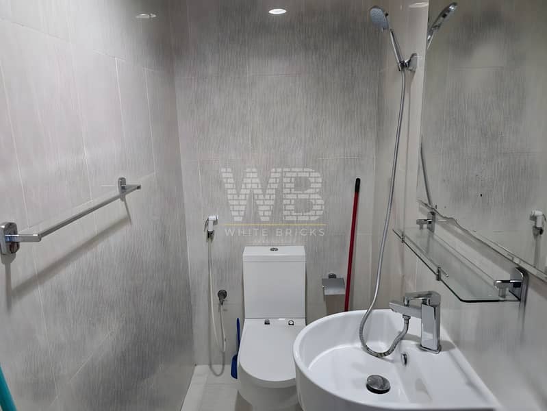 SPACIOUS | PRIME LOCATION | READY TO MOVE - Image 8