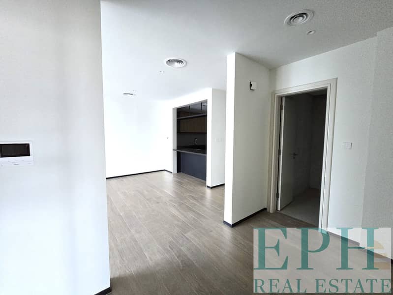 POOL VIEW | BURJ AL ARAB VIEW | VACANT - Image 8