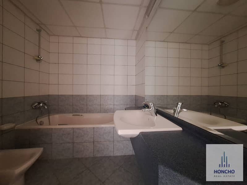 CHILLER FREE | MAID ROOM | LAUNDRY ROOM|ALL FACILITIES - Image 10