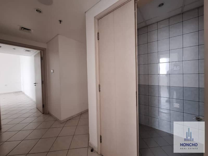 CHILLER FREE | MAID ROOM | LAUNDRY ROOM|ALL FACILITIES - Image 12