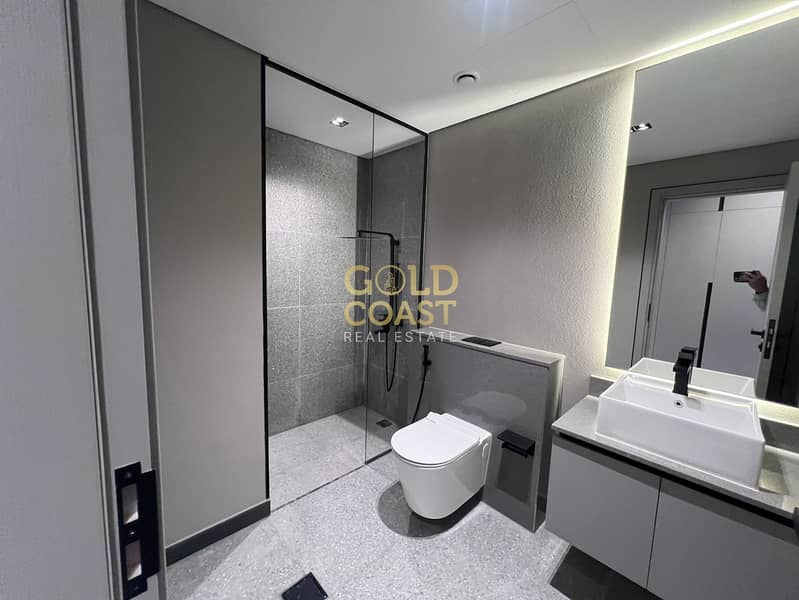 Modern Furnished 1BR with Balcony in MAG Eye, MBR City - Image 10