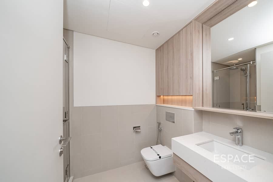 Brand New | Park Facing | Unfurnished - Image 7