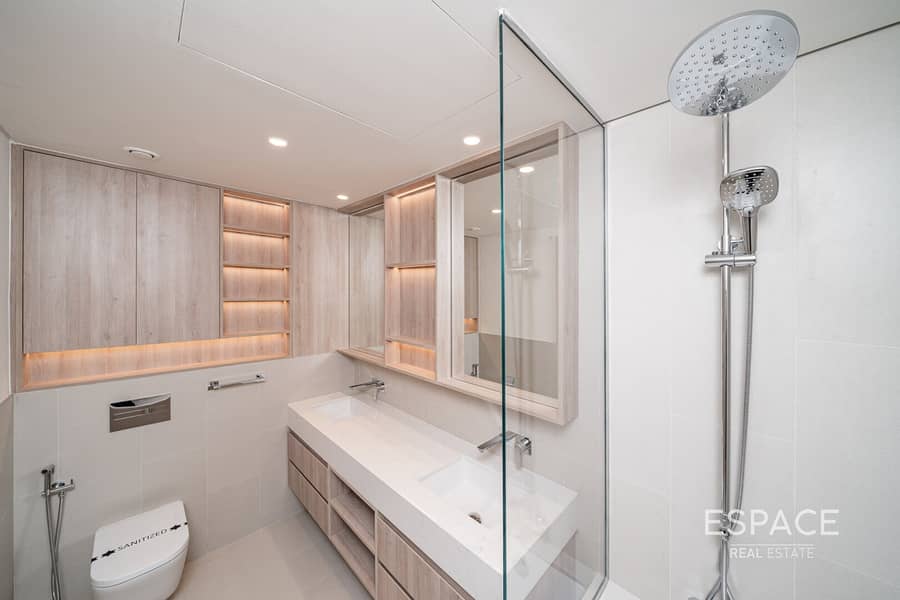 Brand New | Park Facing | Unfurnished - Image 11