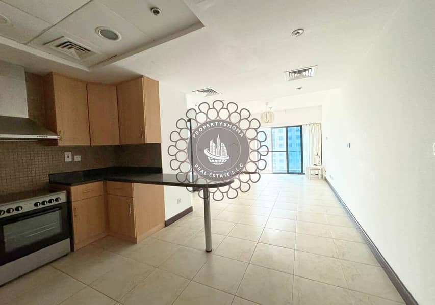 Spacious Layout | lake View | Near Metro