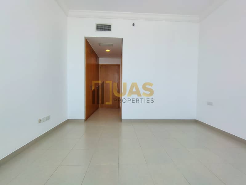 Specious 3 BHK with 4 bath on sheikh Zayed road - Image 8