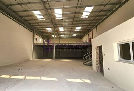 Warehouse para en Alquiler en Dubai Investments Park (DIP), Dubai - Almacén en Dubai Investments Park (DIP),Dubai Investments Park 2, 225000 AED - 12990289 Warehouse para en Alquiler en Dubai Investments Park (DIP), Dubai - Almacén en Dubai Investments Park (DIP),Dubai Investments Park 2, 225000 AED - 12990289