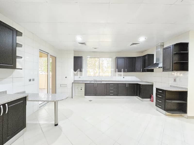 Spacious Compound Villa | Ideal for Family Living - Image 10