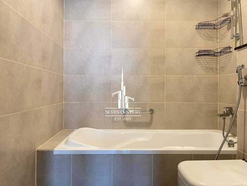 Panoramic Golf View | Investor Deal | High ROI - Image 19