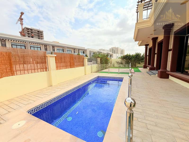 Biggest Layout I Private Pool & Garden I Vacant - Image 7