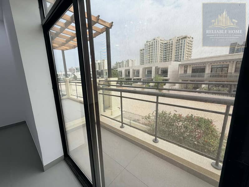 Biggest Layout I Private Pool & Garden I Vacant - Image 14