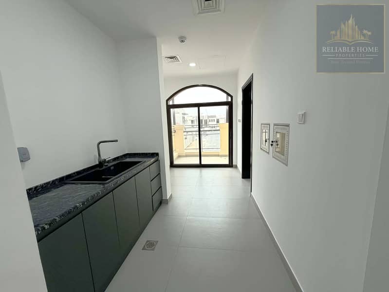 Biggest Layout I Private Pool & Garden I Vacant - Image 22