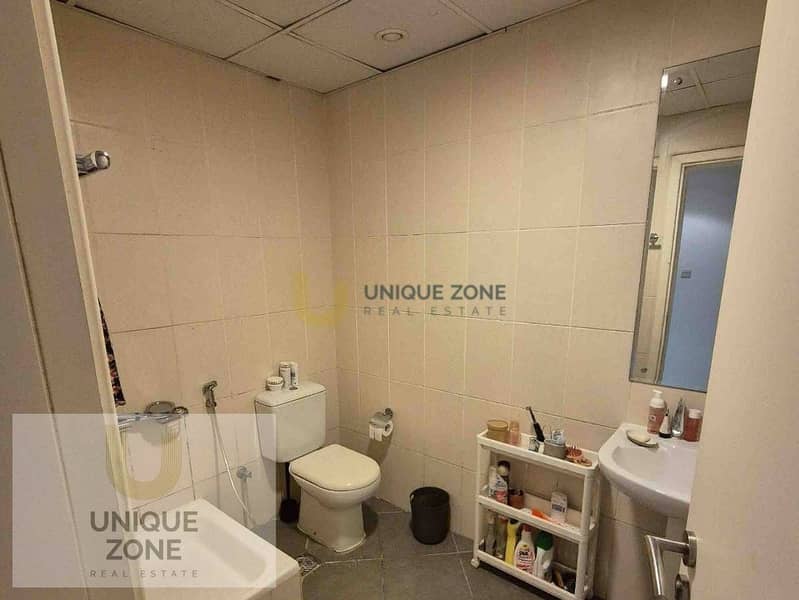 1 and Half BHK | 2 balcony | Tenanted | Low Floor - Image 8