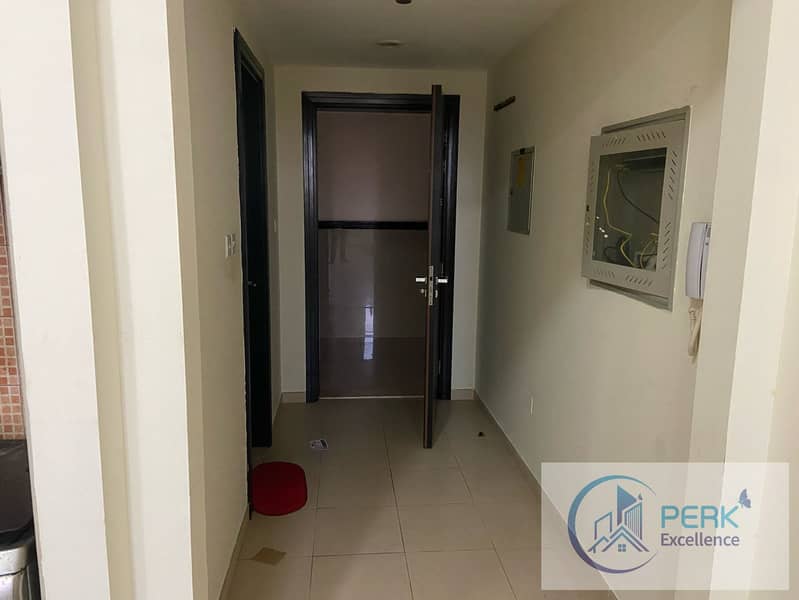 Studio Apartment for Sale | Silicon Gate 4 | AED 520K | High ROI - Image 9