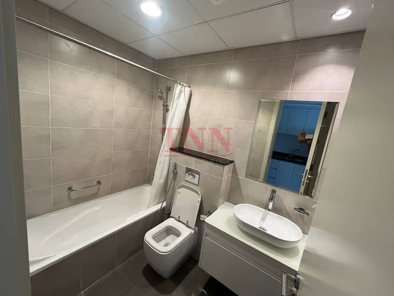 STUDIO APPARTMENT | HIGH-FLOOR | GOLF COURSE VIEW - Image 6