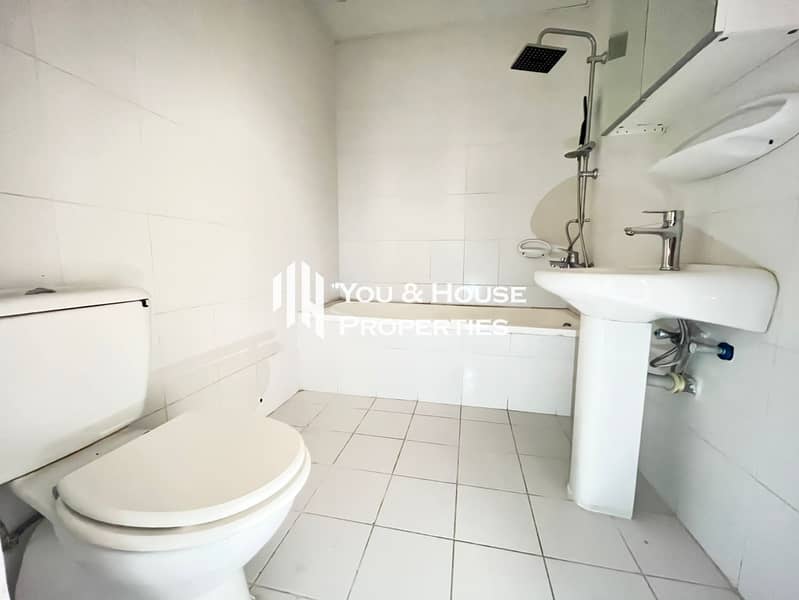 Spacious 2-Bed Retreat | Bright Layout | Modern Finishes