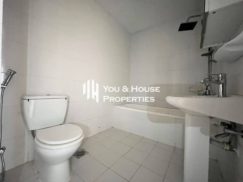 Spacious 2-Bed Retreat | Bright Layout | Modern Finishes - Image 6