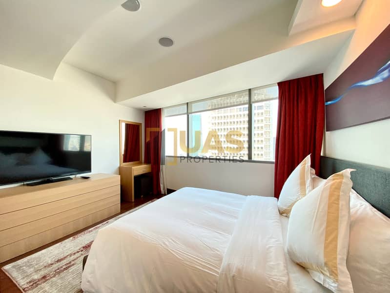 Lavish Lifestyle Experience | Elite Community | Prime Location - Image 25