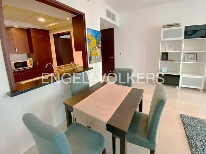 Vacant 15th Jan | Furnished | Mid Floor | Bright