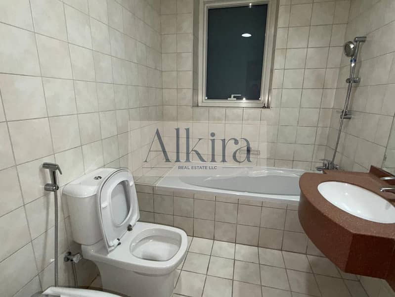 LAKE VIEW | SPACIOUS 2 BR | READY TO MOVE IN - Image 12