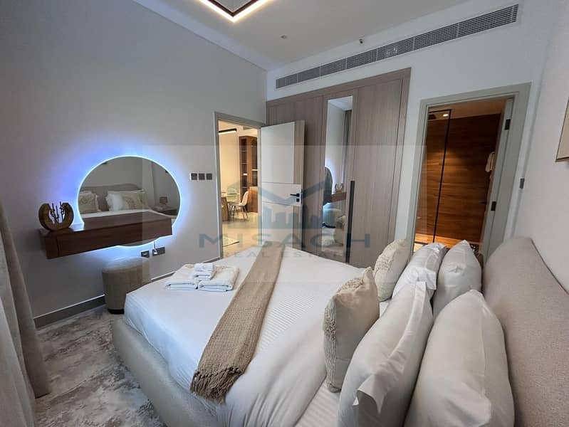 Spacious 1 BR in Park Lane by Heilbronn with Pool