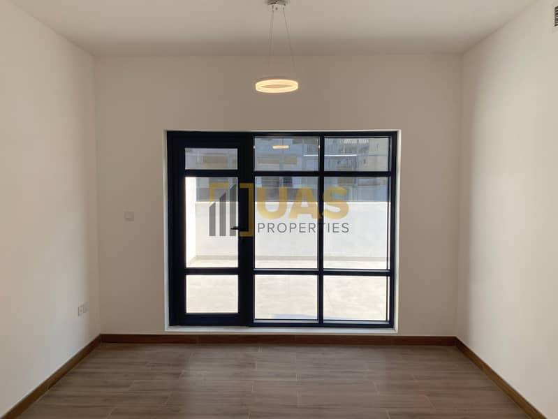 Specious 4 bedroom+ Maid room with 6 bath - Image 12