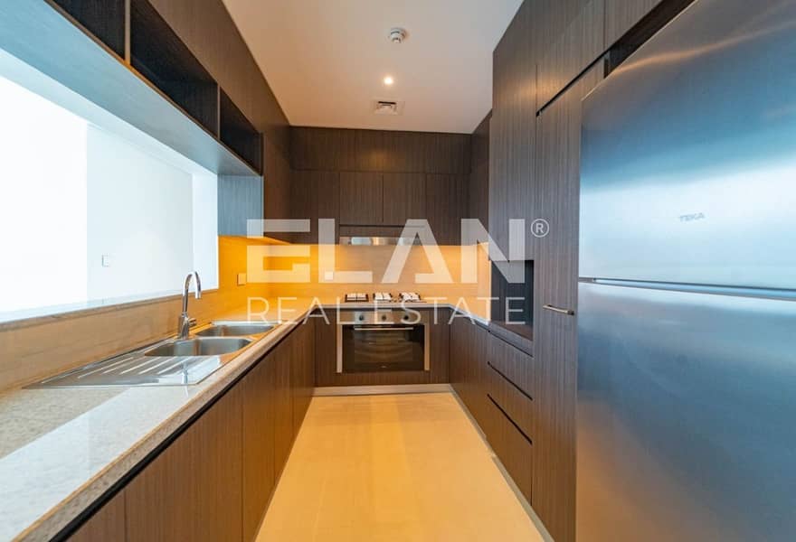 Bright and Spacious | High Floor | Pristine - Image 9